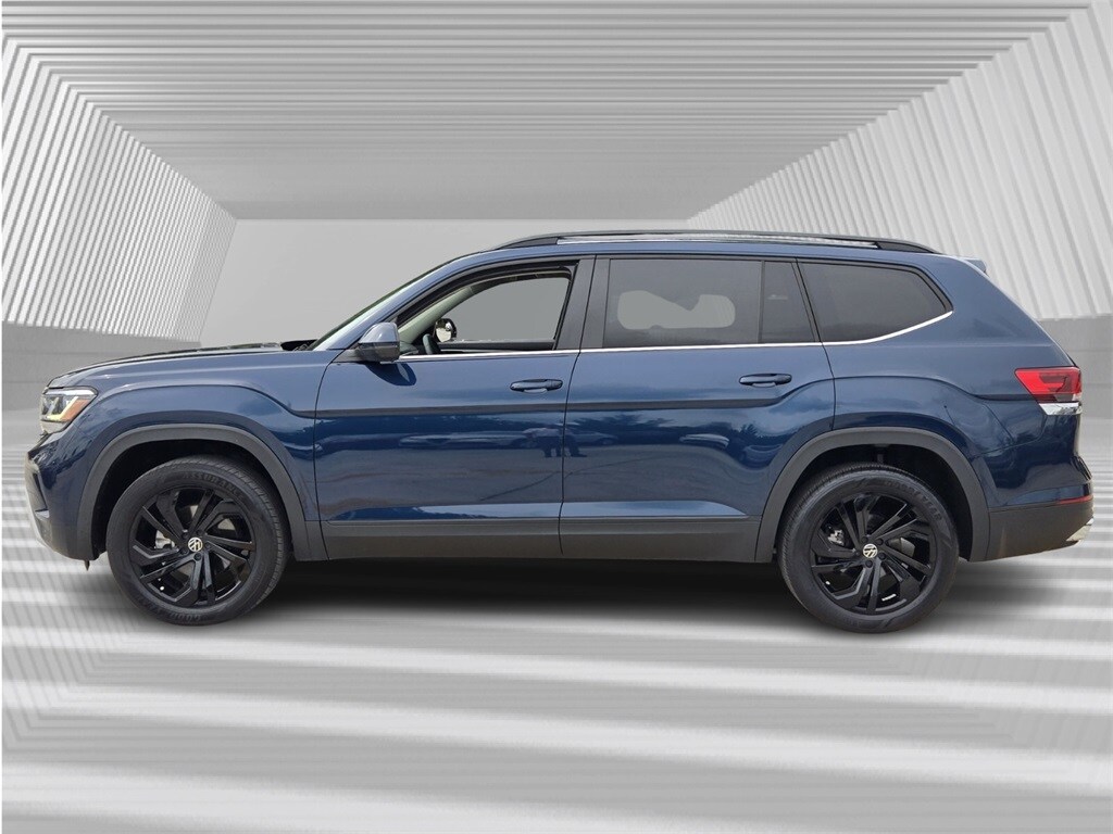 2022 Volkswagen Atlas SE Technology photo 3