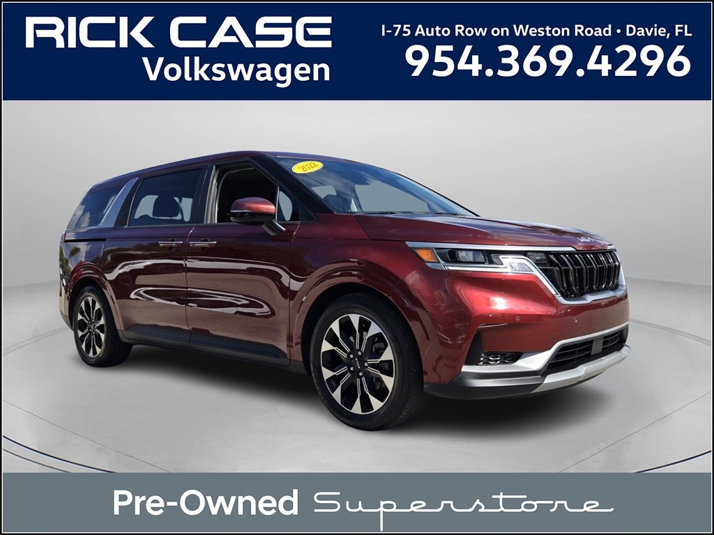 2022 Kia Carnival EX's photo