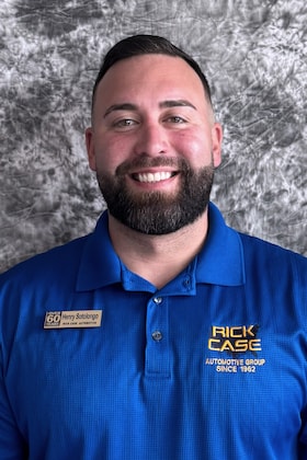 Staff member Henry Sotolongo from 3155fe530c06