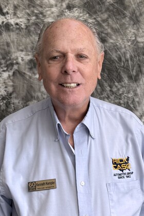 Staff member Ken Kempler from 3305f737960a