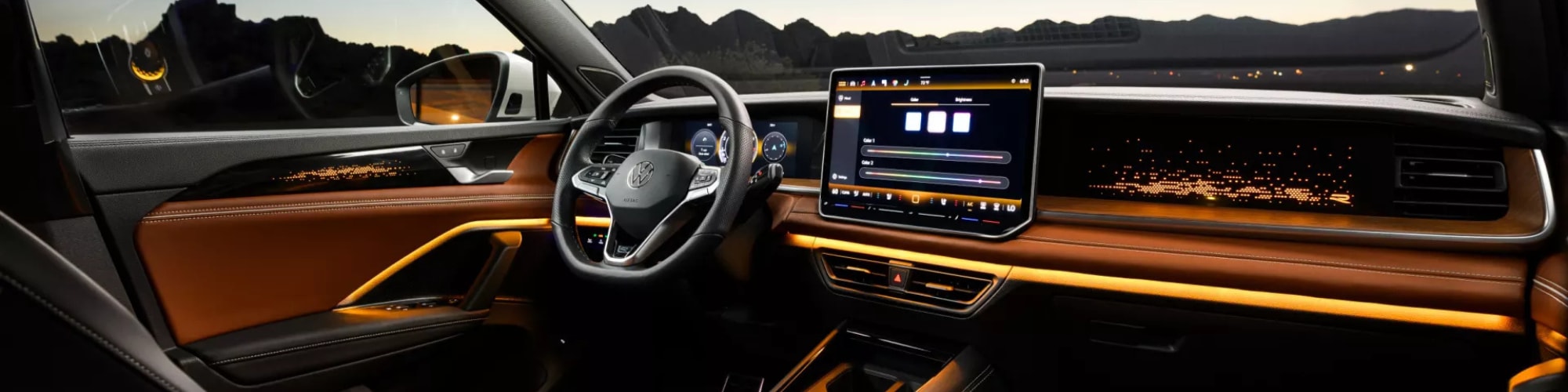 Infotainment%20%26%20Convenience%20Banner%202000x500.png