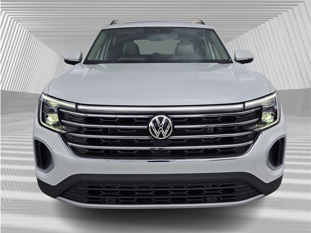 2026 Volkswagen Atlas SE Technology photo 2