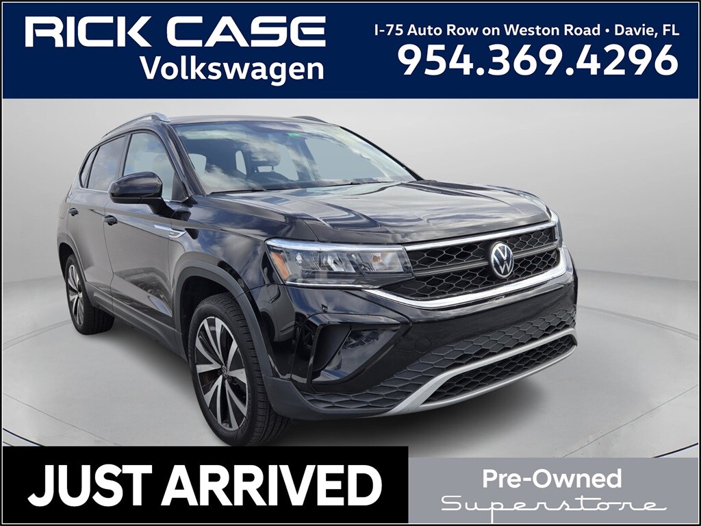 Used 2022 Volkswagen Taos 1.5T SE SUV