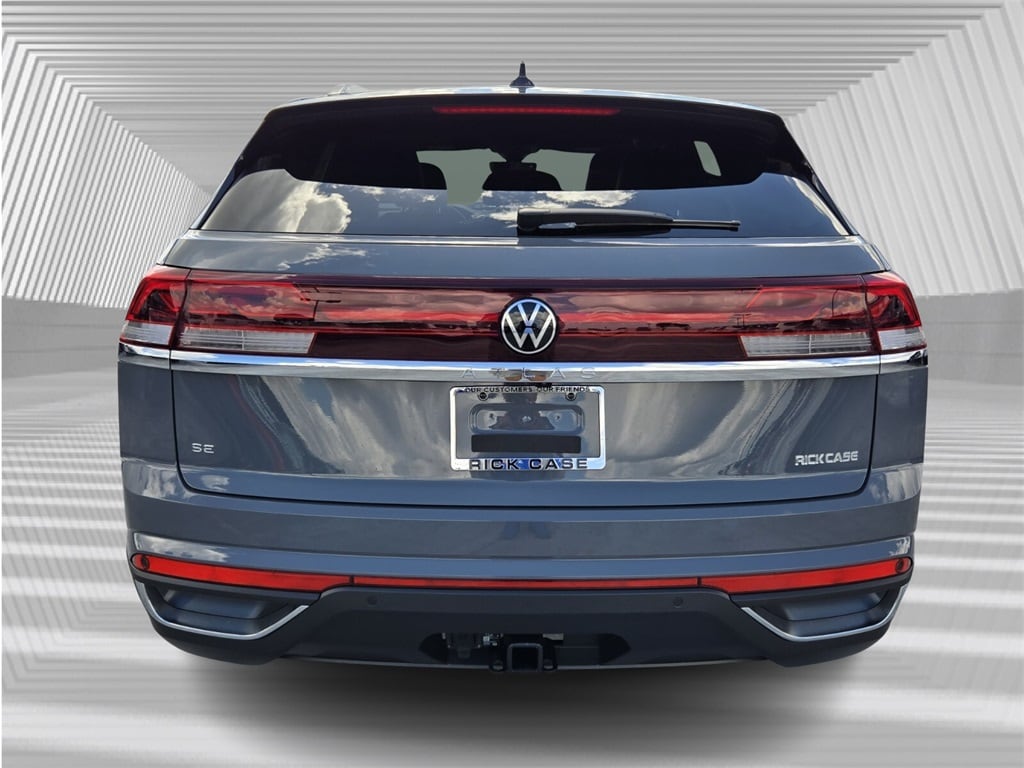 New 2026 Volkswagen Atlas Cross Sport 2.0T SE w/Technology SUV