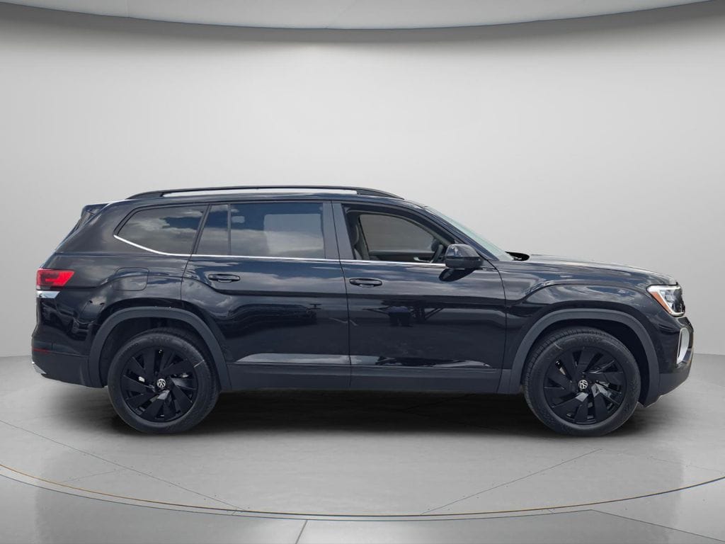 New 2026 Volkswagen Atlas SE w/Technology SUV