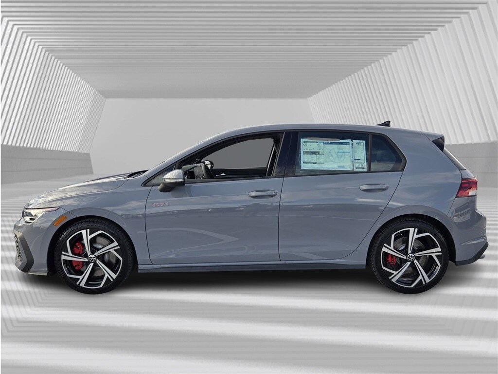 2026 Volkswagen Golf GTI SE photo 2