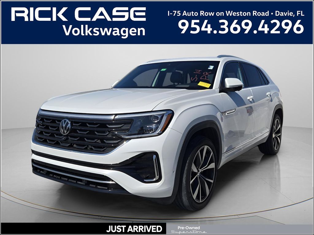 2024 Volkswagen Atlas Cross Sport 2.0T SEL Premium R-Line 4MOTION's photo