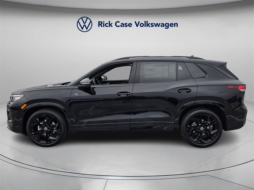 New 2026 Volkswagen Tiguan 2.0T SE R-Line Black SUV