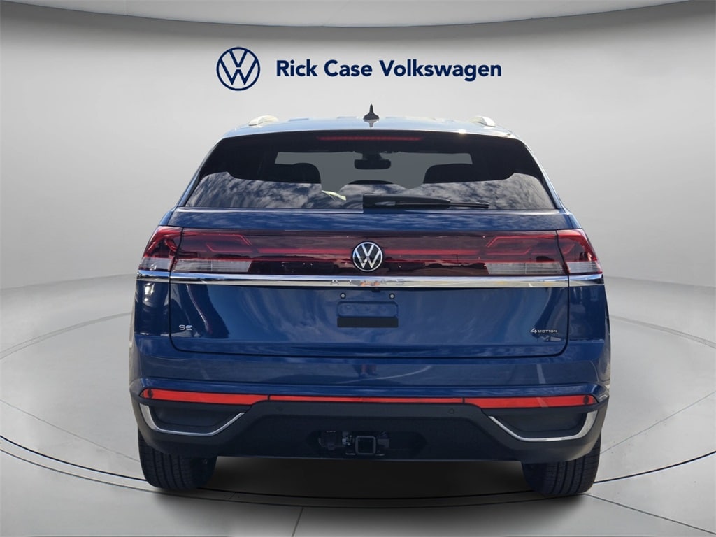 New 2026 Volkswagen Atlas Cross Sport 2.0T SE w/Technology SUV