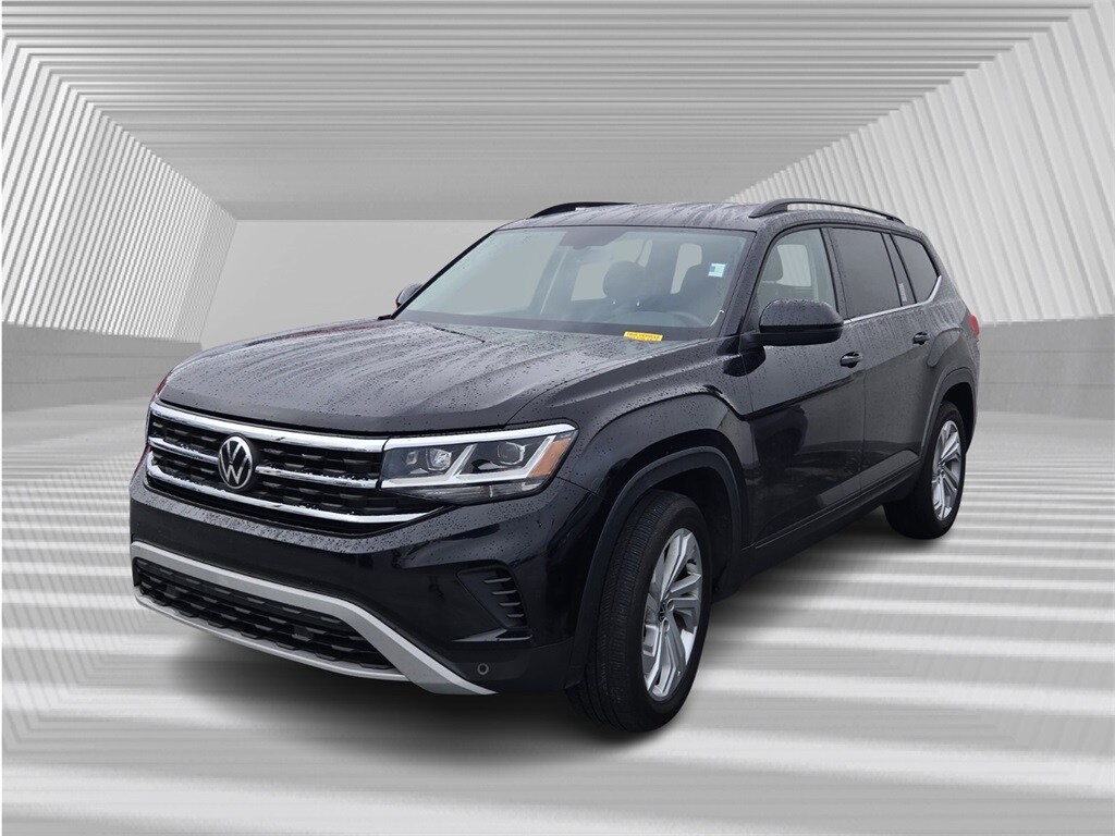 2022 Volkswagen Atlas SE Technology photo 2