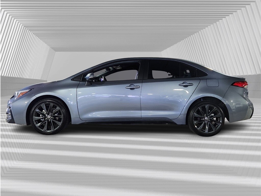 2024 Toyota Corolla SE photo 3
