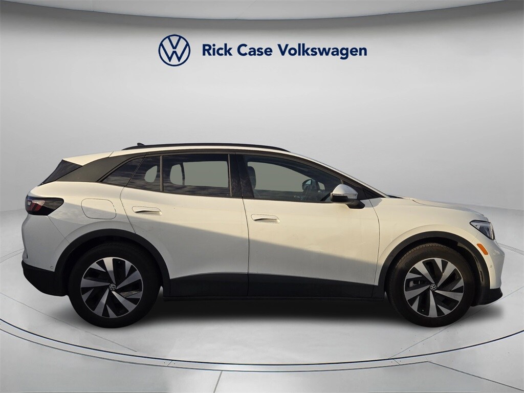 2024 Volkswagen ID.4 Standard photo 3