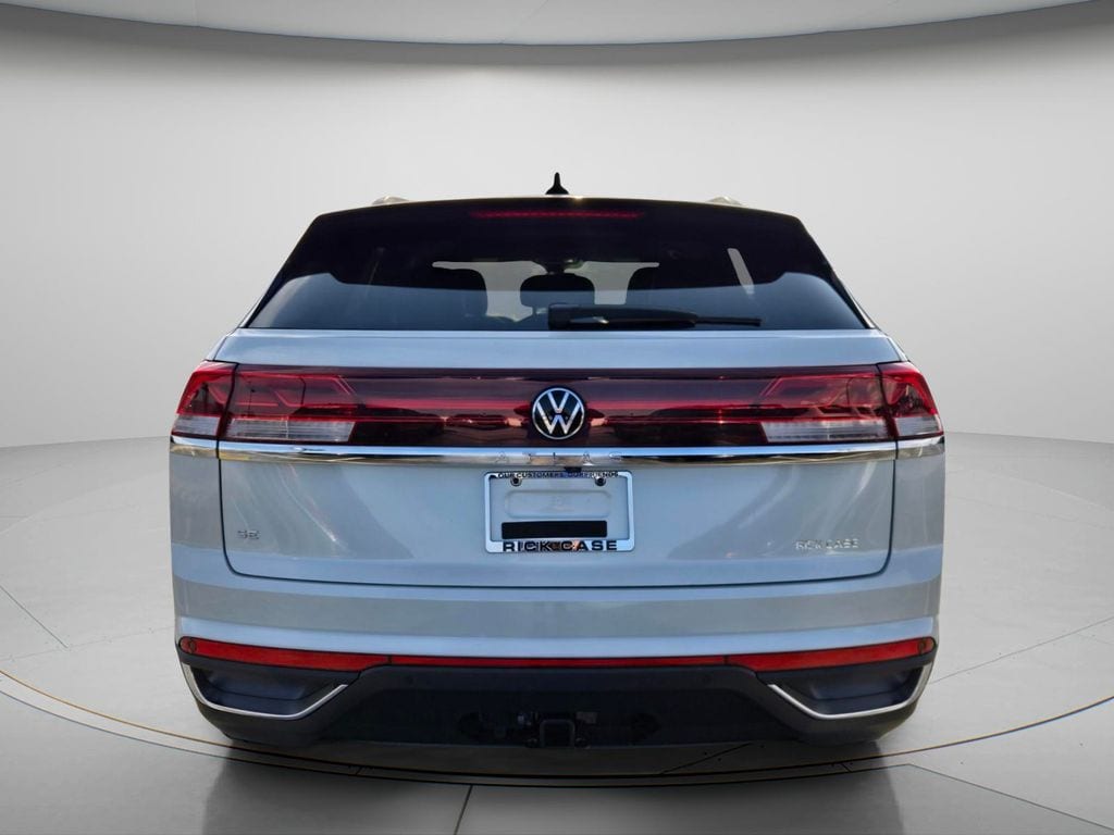 New 2026 Volkswagen Atlas Cross Sport SE w/Technology SUV