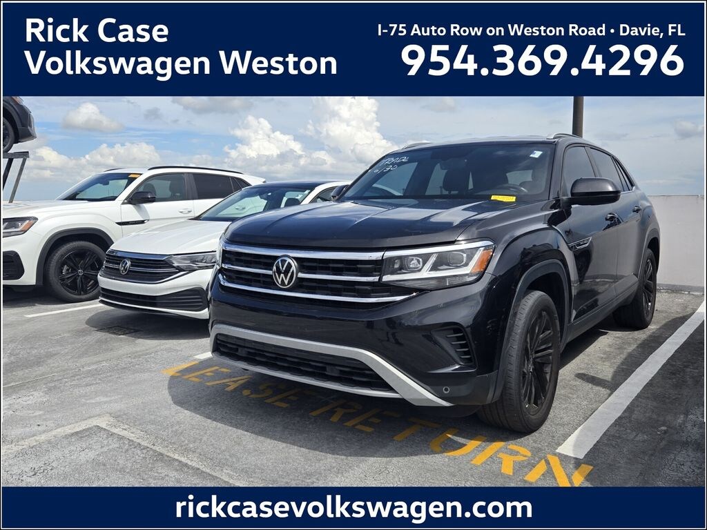 Used 2022 Volkswagen Atlas Cross Sport 2.0T SE w/Technology SUV