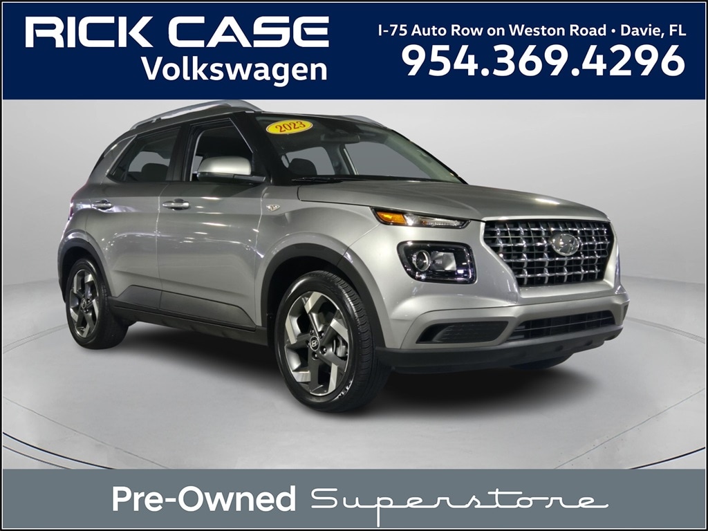 Used 2023 Hyundai Venue SEL SUV