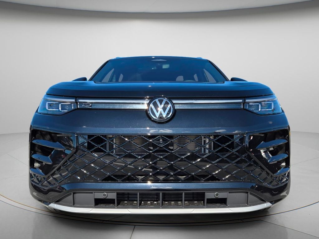 New 2026 Volkswagen Tiguan 2.0T SEL R-Line Turbo SUV