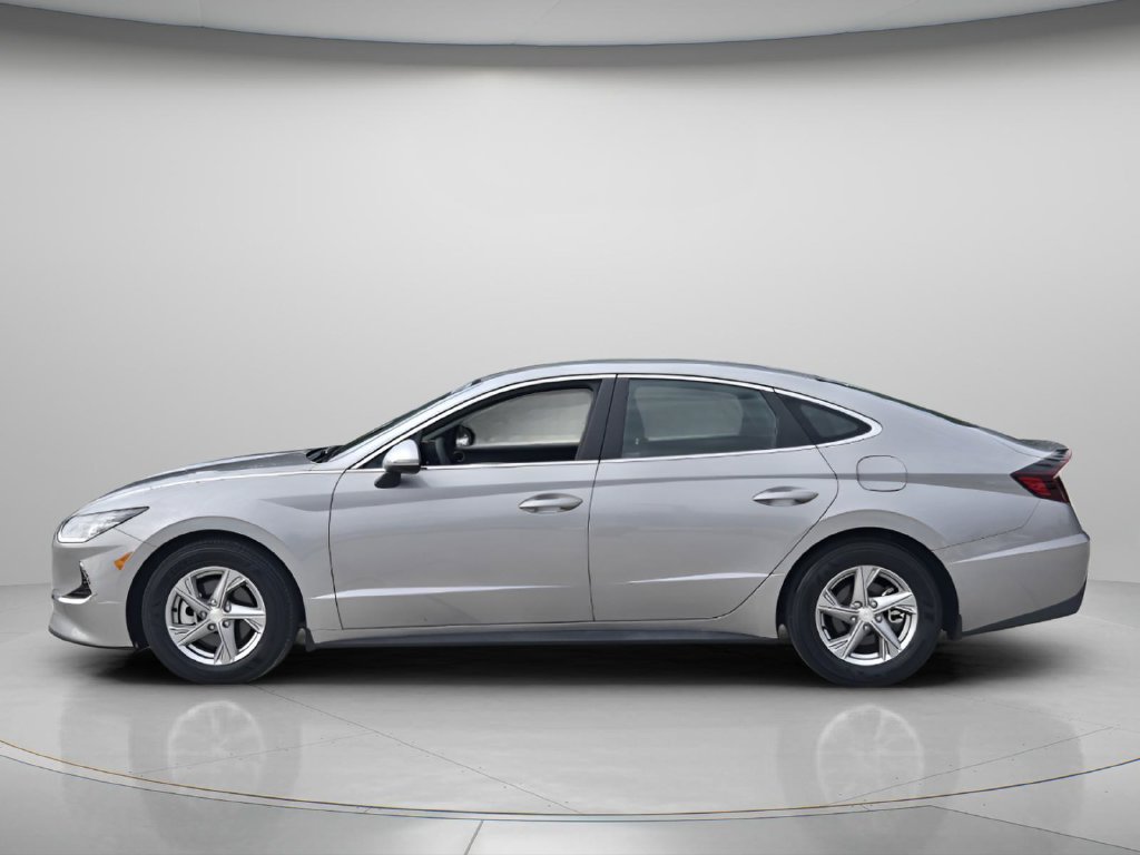 Used 2023 Hyundai Sonata SE Sedan