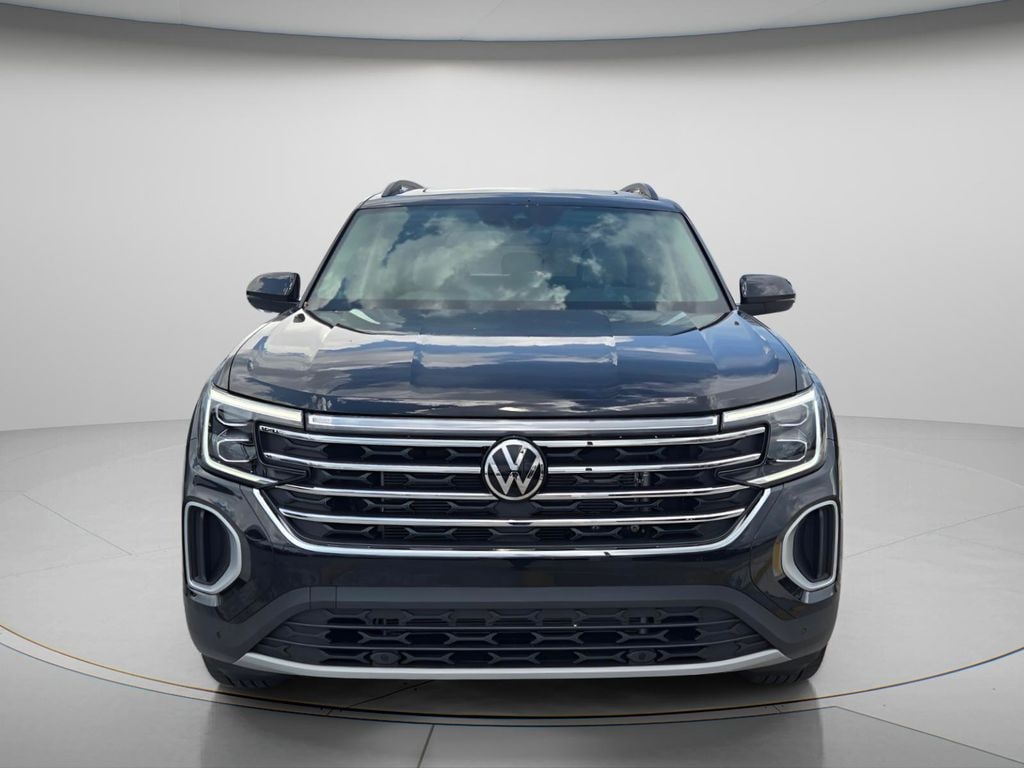 New 2026 Volkswagen Atlas SE w/Technology SUV