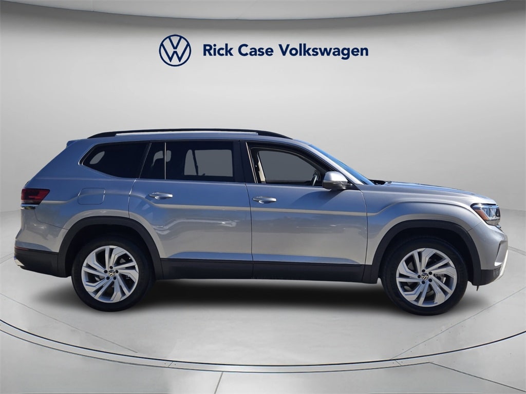 Certified 2022 Volkswagen Atlas 3.6L V6 SE w/Technology SUV