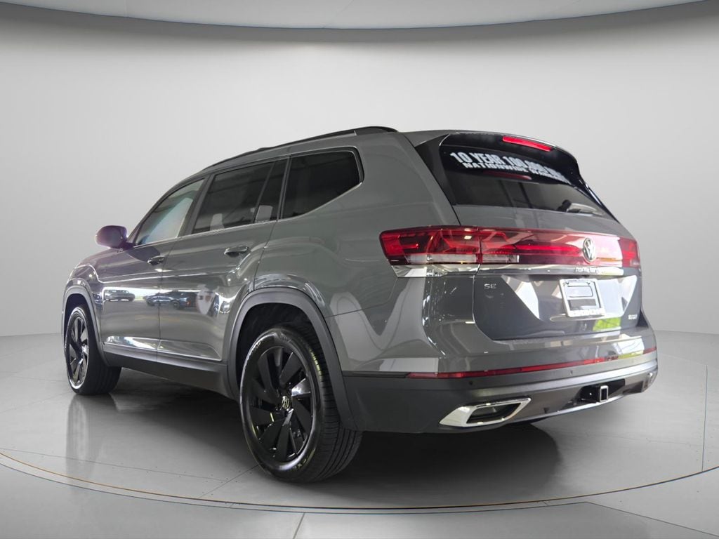 New 2026 Volkswagen Atlas SE w/Technology SUV