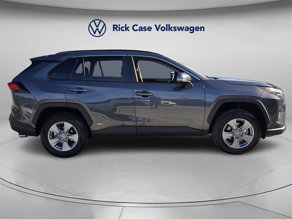 Used 2024 Toyota RAV4 Hybrid XLE SUV