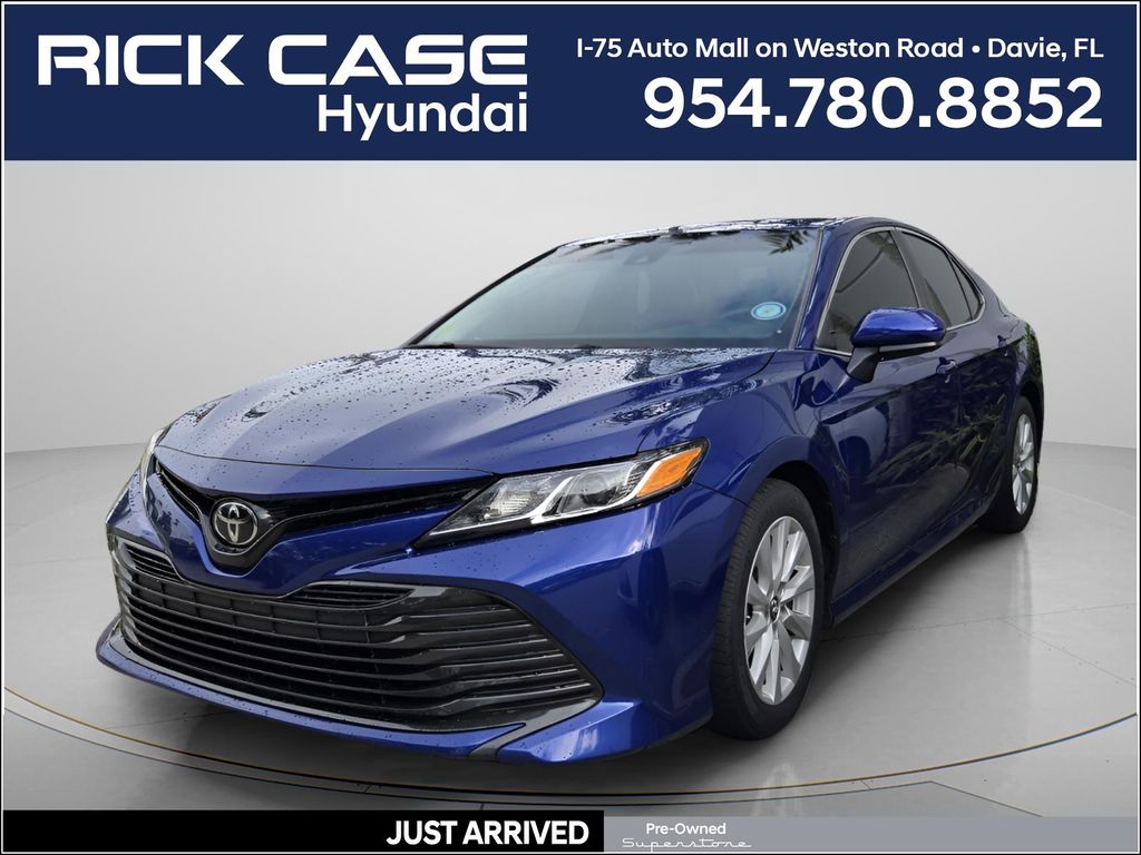 2018 Toyota Camry 2.5 Auto LE's photo