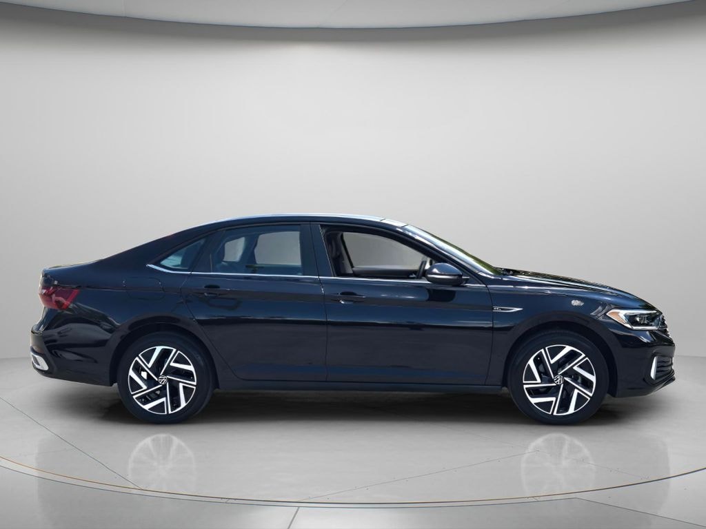 Certified 2023 Volkswagen Jetta 1.5T SEL Sedan