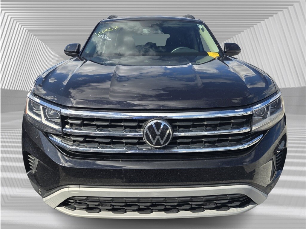 2022 Volkswagen Atlas V6 SE Technology photo 2