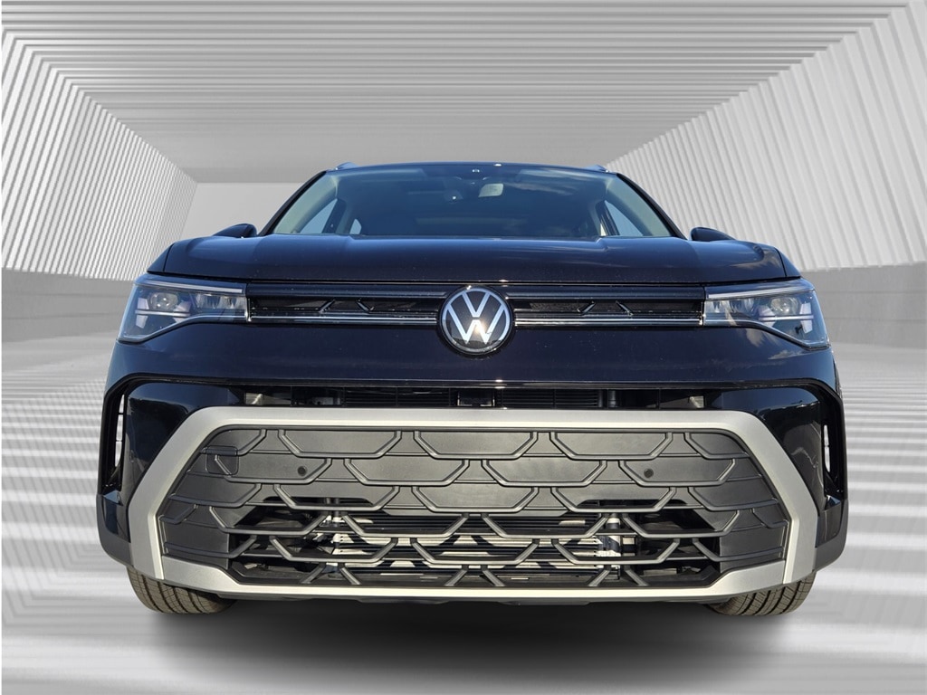 New 2026 Volkswagen Taos 1.5T SE SUV