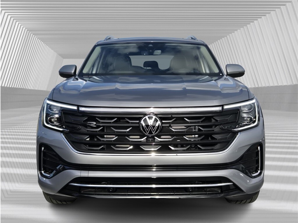 2026 Volkswagen Atlas SEL Premium R-Line photo 2