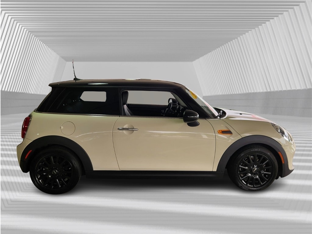 Used 2017 MINI Cooper Base with VIN WMWXP5C51H3C63588 for sale in Davie, FL