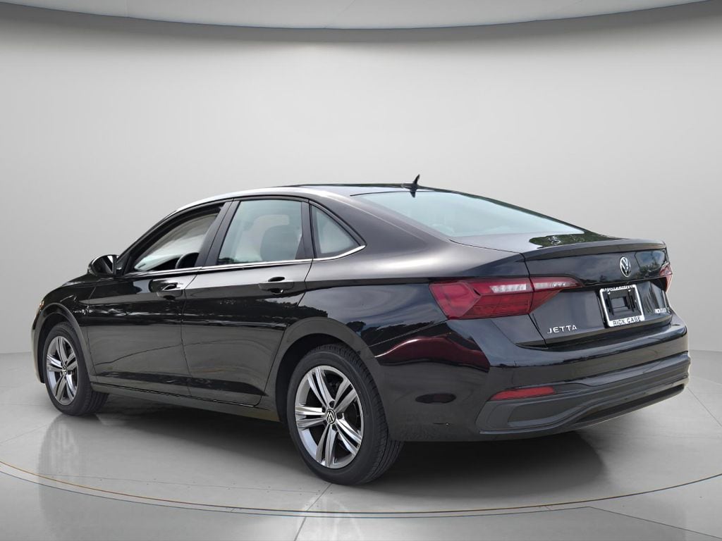Used 2023 Volkswagen Jetta 1.5T SE Sedan