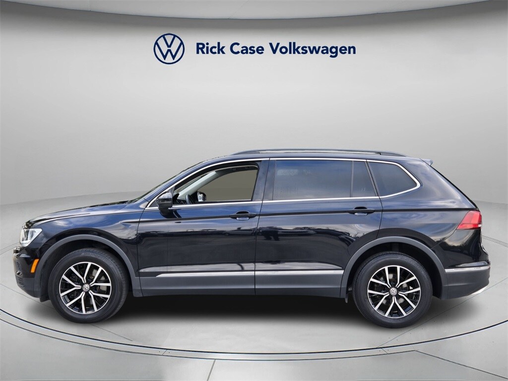 2021 Volkswagen Tiguan SE photo 2