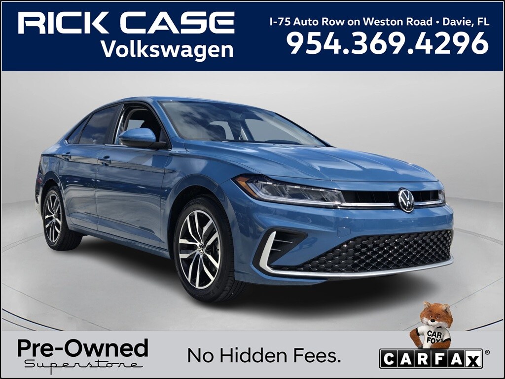 Certified 2025 Volkswagen Jetta 1.5T SE Sedan