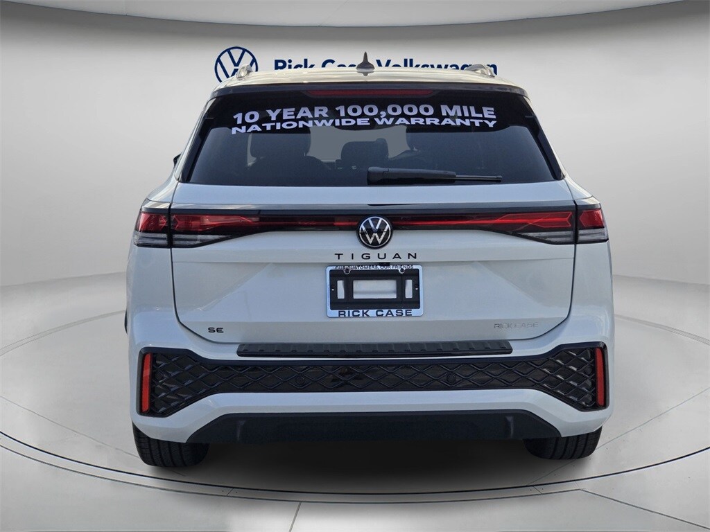 New 2026 Volkswagen Tiguan 2.0T SE R-Line Black SUV