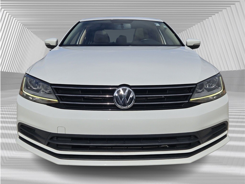 Used 2017 Volkswagen Jetta 1.4T SE Sedan