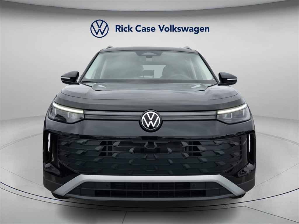 New 2026 Volkswagen Tiguan 2.0T SE SUV