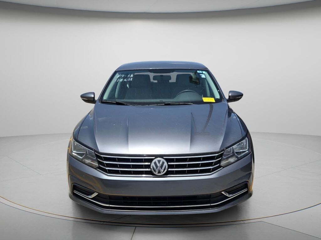 Used 2017 Volkswagen Passat 1.8T S Sedan