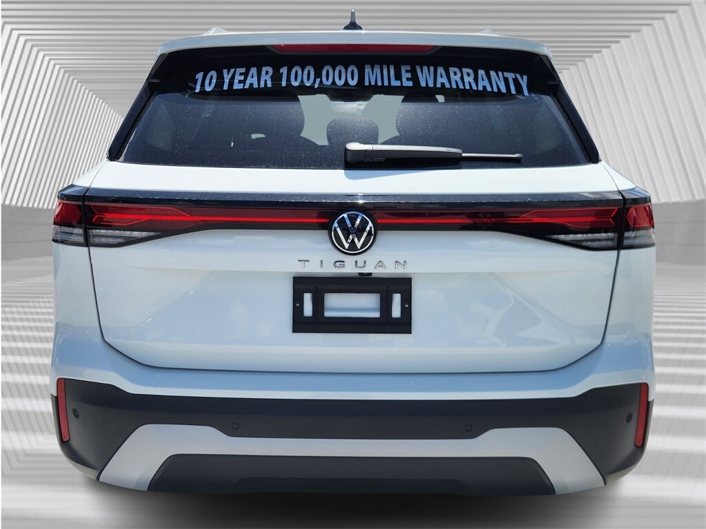 2025 Volkswagen Tiguan S photo 4