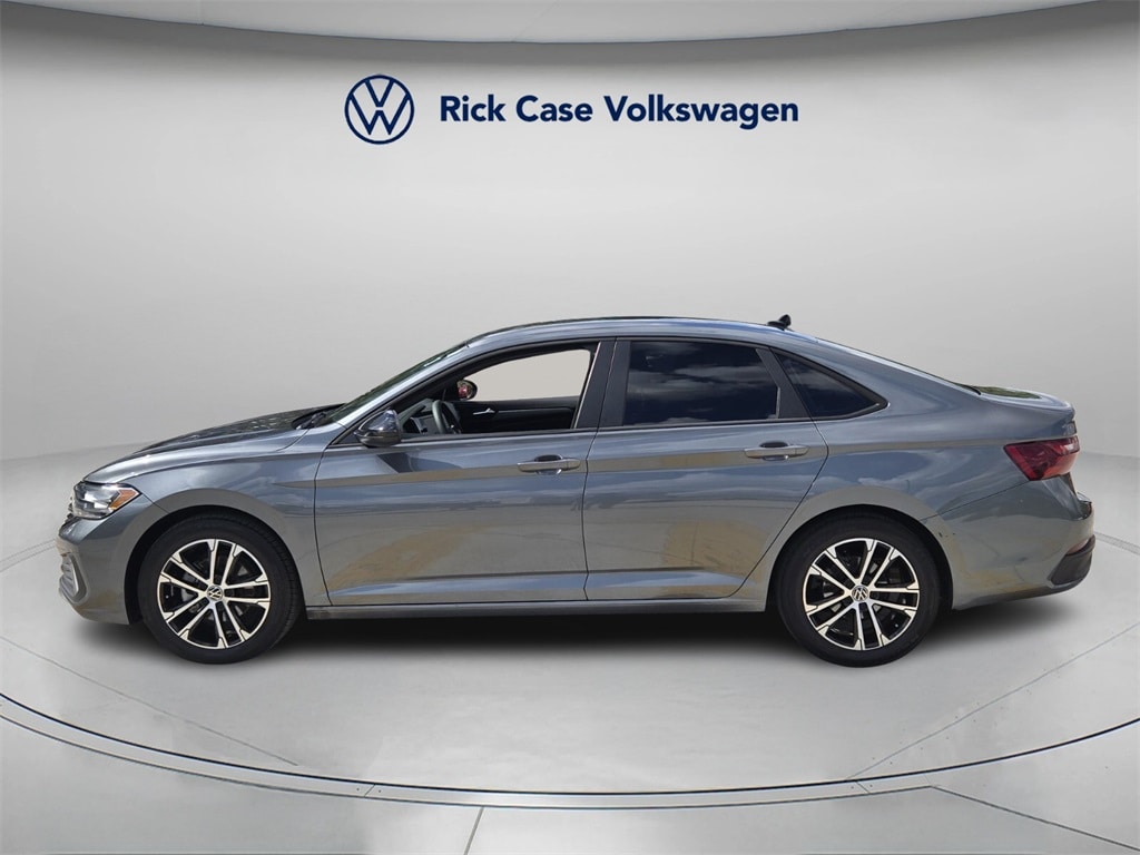 Certified 2022 Volkswagen Jetta 1.5T Sport Sedan