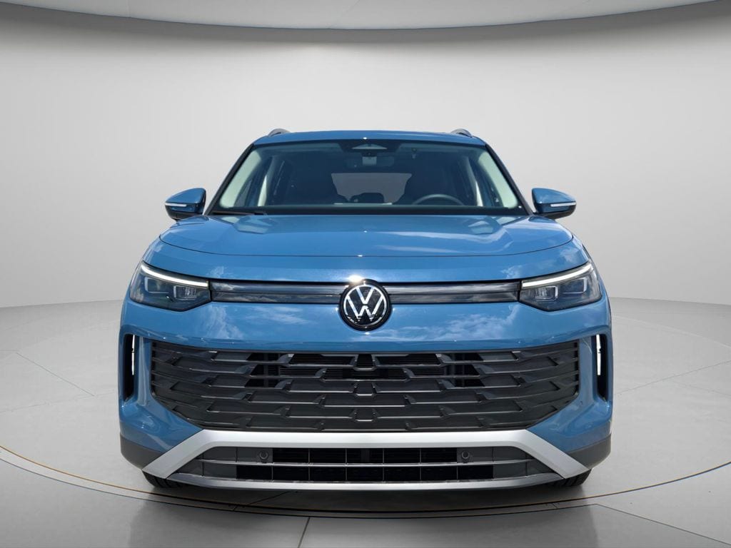 New 2026 Volkswagen Tiguan 2.0T SE SUV