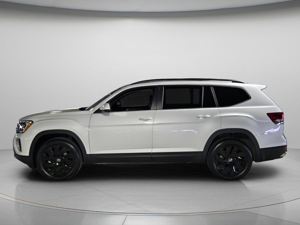 New 2026 Volkswagen Atlas SE w/Technology SUV