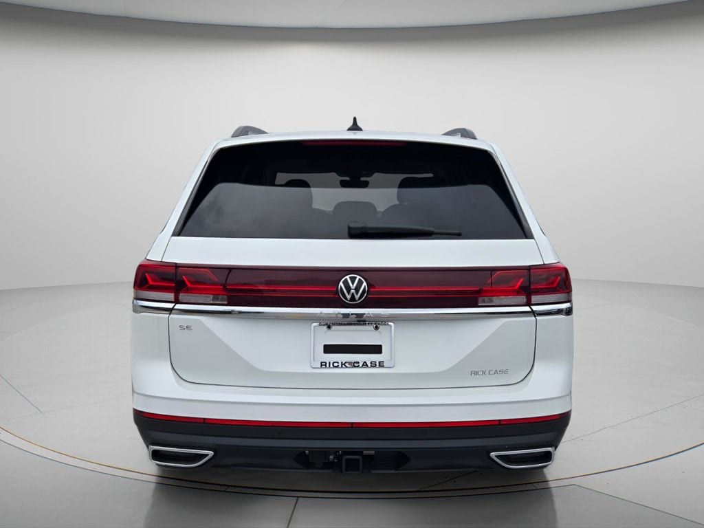 New 2026 Volkswagen Atlas SE w/Technology SUV