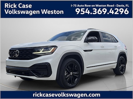 2023 Volkswagen Atlas Cross Sport 3.6L V6 SEL R-Line Black SUV