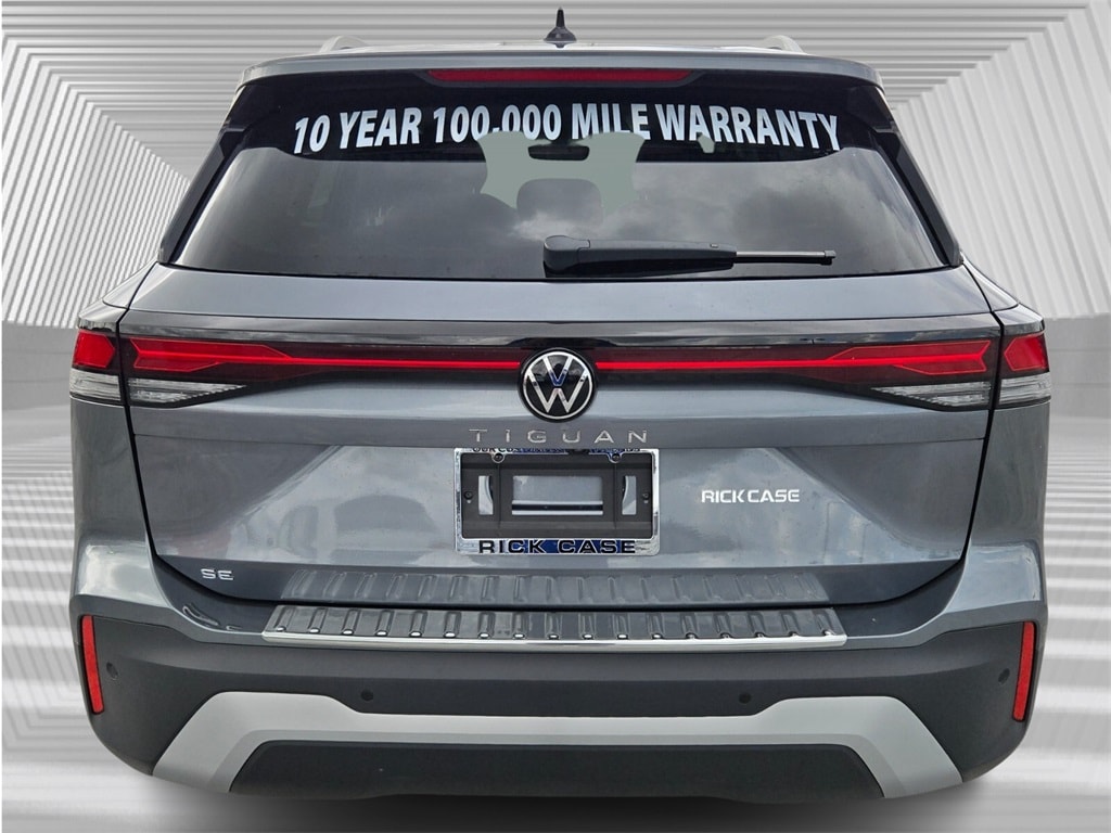 New 2026 Volkswagen Tiguan 2.0T SE SUV