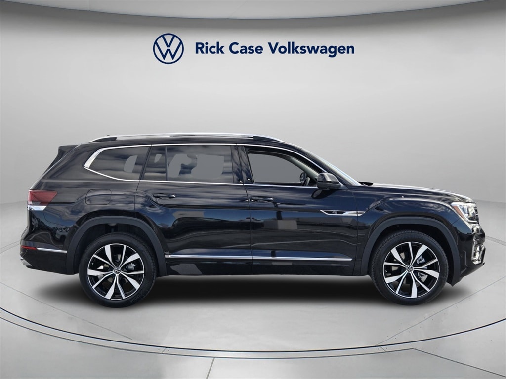 New 2026 Volkswagen Atlas 2.0T SEL Premium R-Line SUV