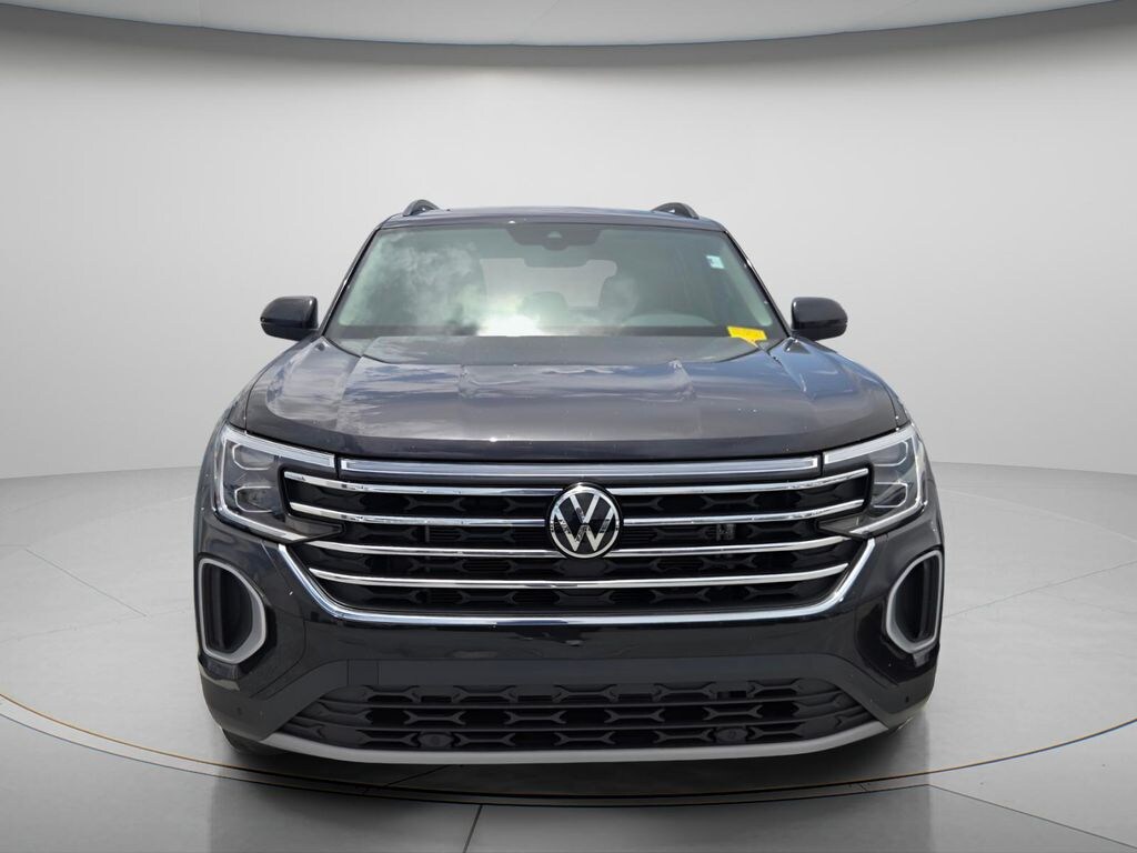 Used 2026 Volkswagen Atlas 2.0T SE w/Technology SUV