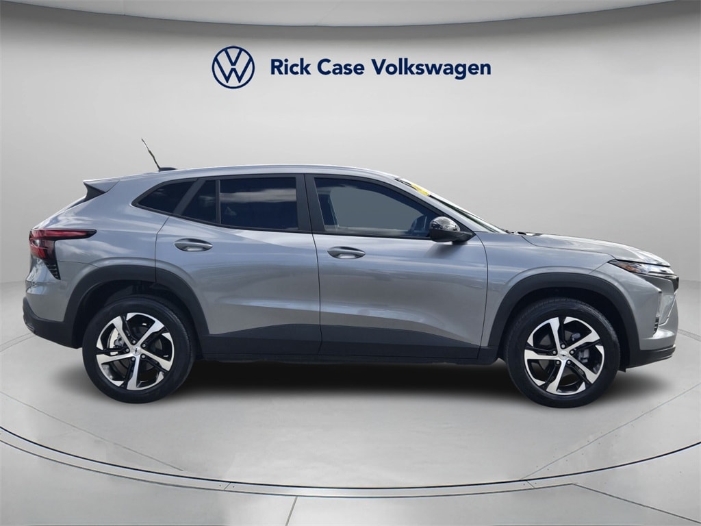 Used 2024 Chevrolet Trax 1RS SUV