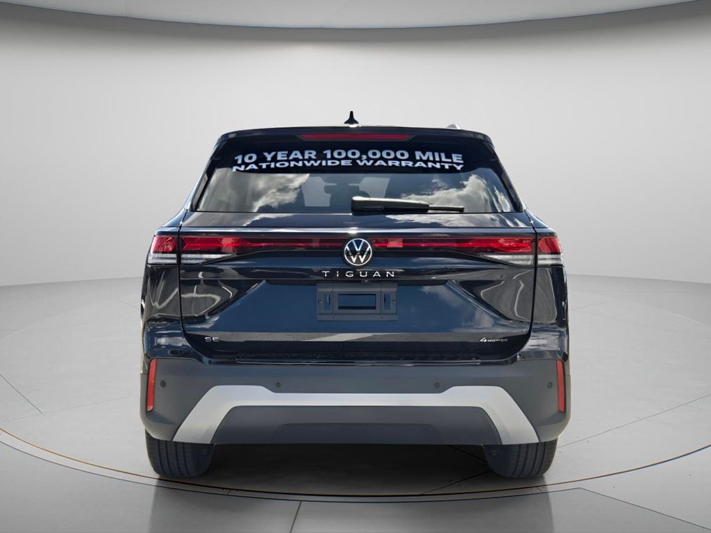 New 2026 Volkswagen Tiguan 2.0T SE SUV