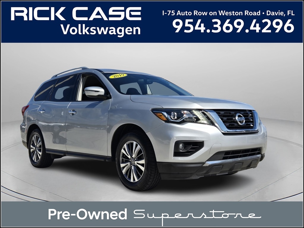 Used 2019 Nissan Pathfinder SV SUV